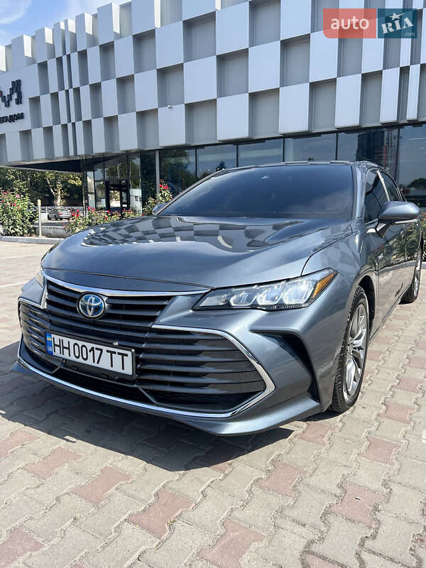 Седан Toyota Avalon 2020 в Одессе
