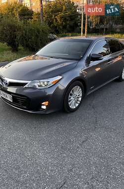 Седан Toyota Avalon 2015 в Виннице
