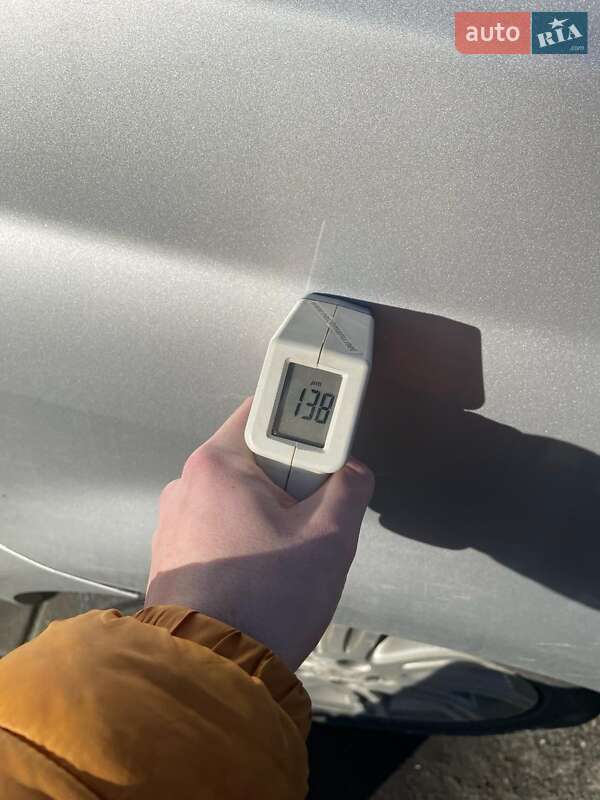 Седан Toyota Avalon 2008 в Львові