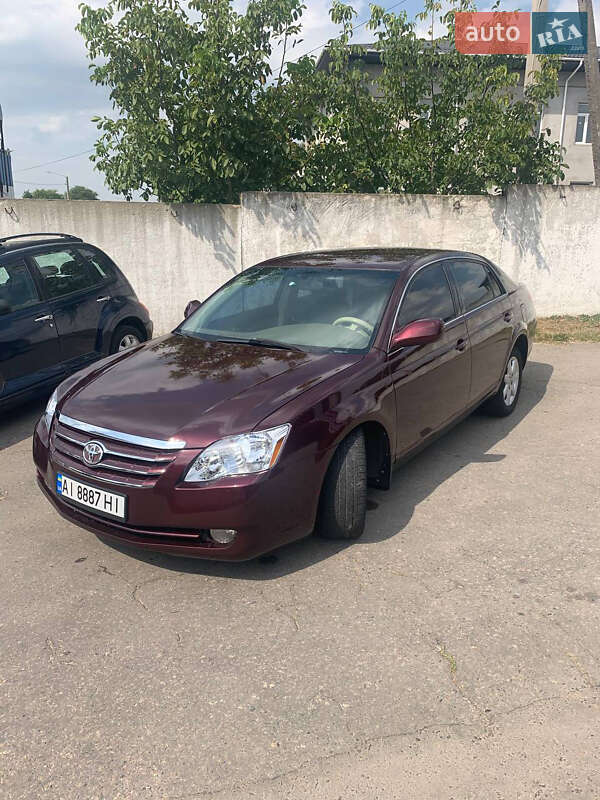 Toyota Avalon 2005