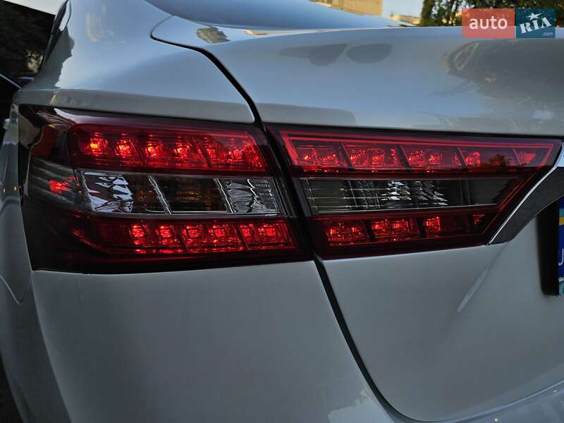 Седан Toyota Avalon 2017 в Одессе фото 12 Седан Toyota Avalon 2017 в Одессе