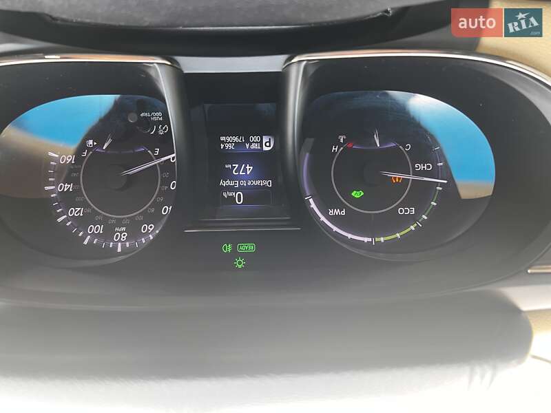 Седан Toyota Avalon 2015 в Львове