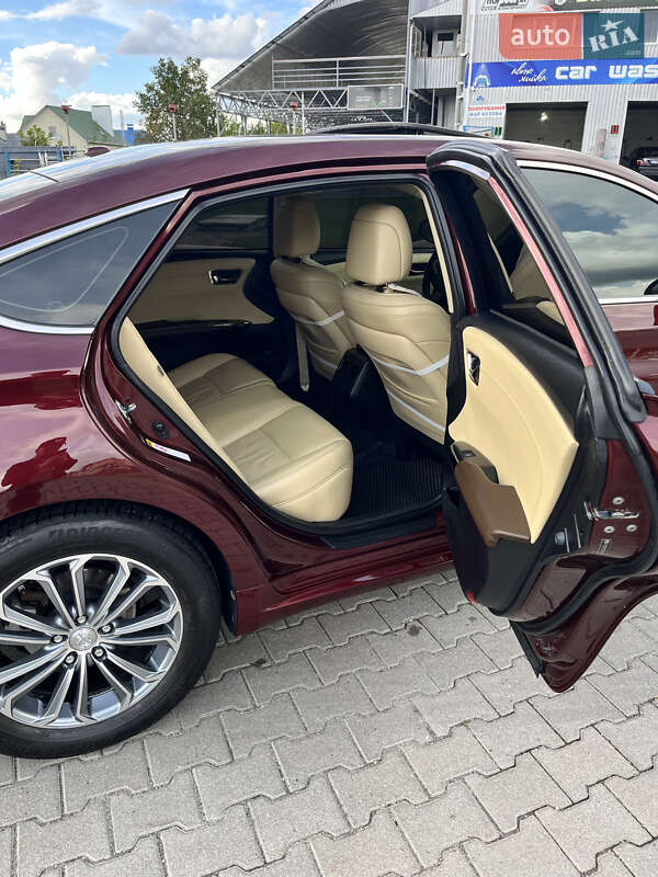 Седан Toyota Avalon 2015 в Хмельницком