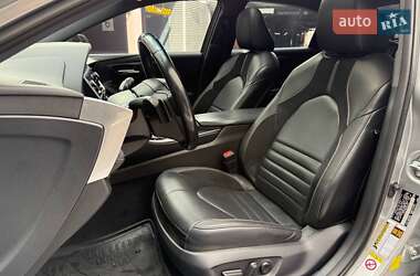 Седан Toyota Avalon 2018 в 