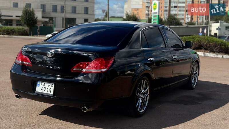 Седан Toyota Avalon 2008 в Житомире