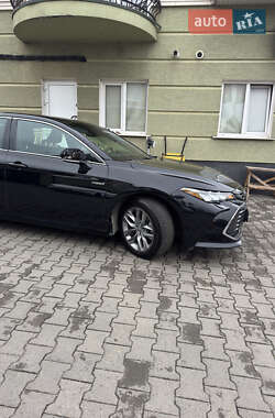 Седан Toyota Avalon 2020 в 