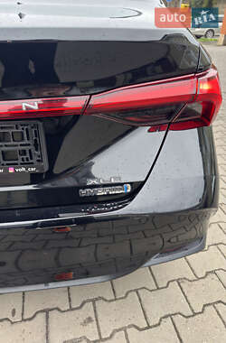 Седан Toyota Avalon 2020 в 