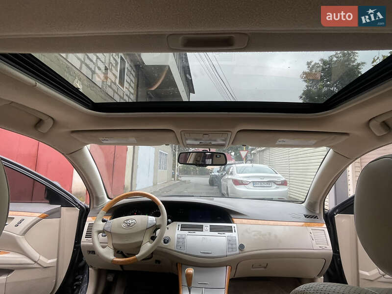 Седан Toyota Avalon 2007 в Одесі