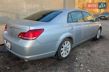 Седан Toyota Avalon 2006 в 