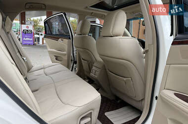 Седан Toyota Avalon 2011 в 
