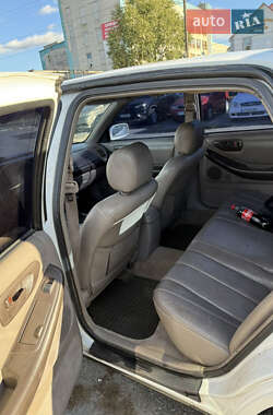 Седан Toyota Avalon 1996 в 