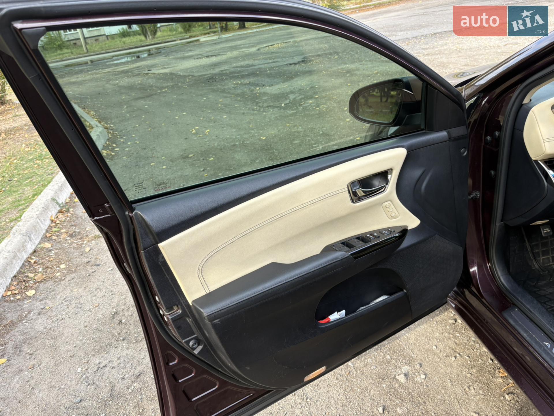 2014 Toyota Avalon - мініатюра 12