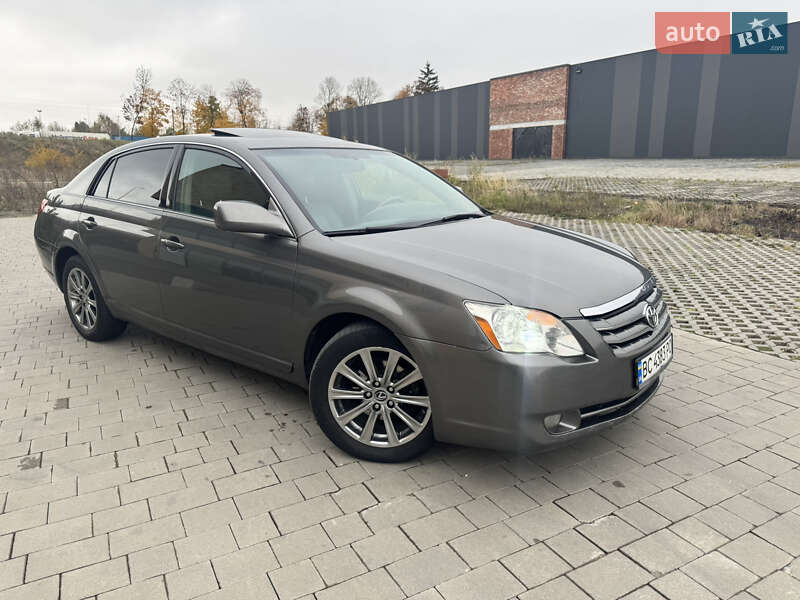 Седан Toyota Avalon 2007 в Хмельницком