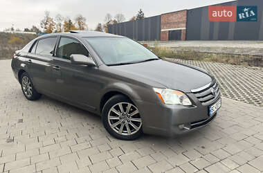 Седан Toyota Avalon 2007 в 