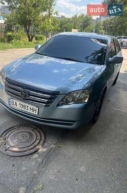 Седан Toyota Avalon 2005 в Кропивницком