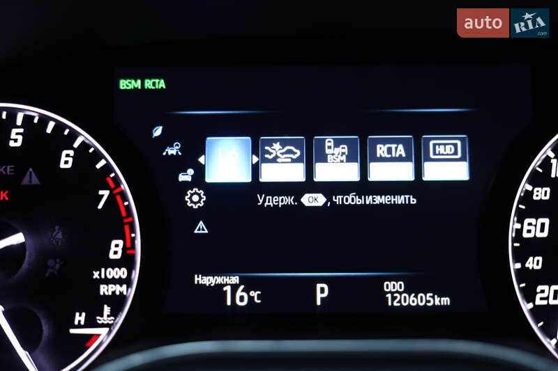 Седан Toyota Avalon 2018 в Ивано-Франковске