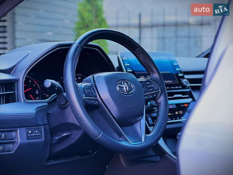 Седан Toyota Avalon 2018 в Киеве фото 37 Седан Toyota Avalon 2018 в Киеве