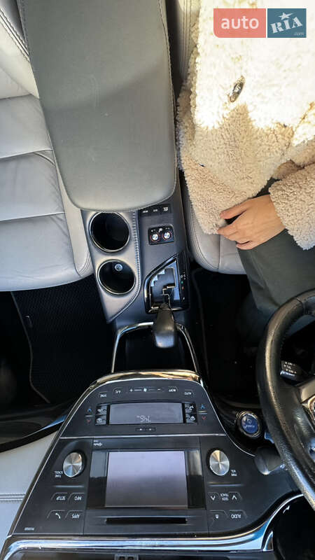 Седан Toyota Avalon 2013 в Киеве фото 19 Седан Toyota Avalon 2013 в Киеве