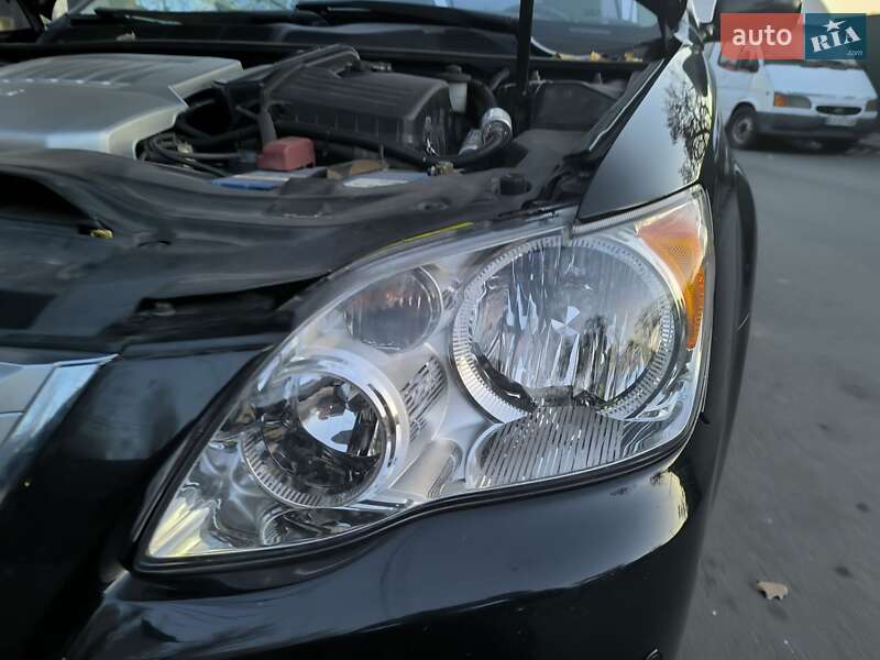 Седан Toyota Avalon 2008 в Киеве