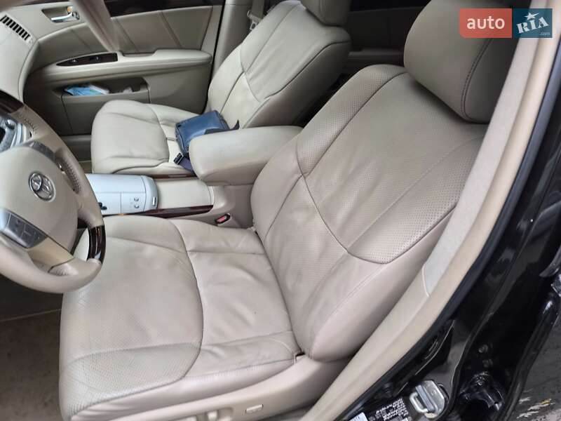 Седан Toyota Avalon 2008 в Киеве