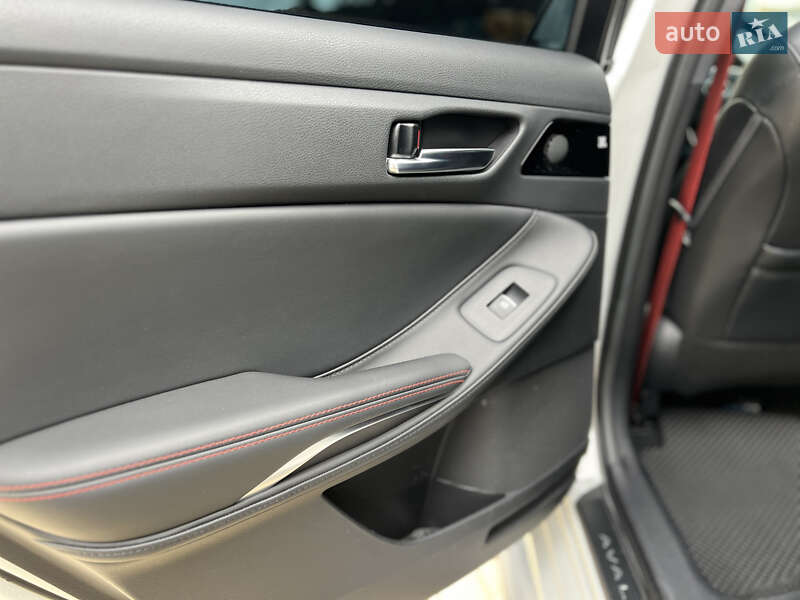 Седан Toyota Avalon 2020 в Львове фото 26 Седан Toyota Avalon 2020 в Львове