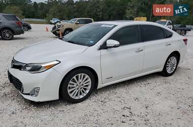 Toyota Avalon 2015
