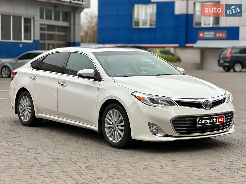 Седан Toyota Avalon 2013 в Одессе