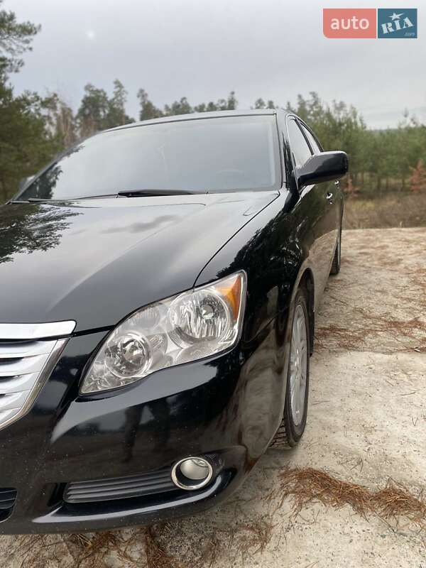 Седан Toyota Avalon 2007 в Черкасах