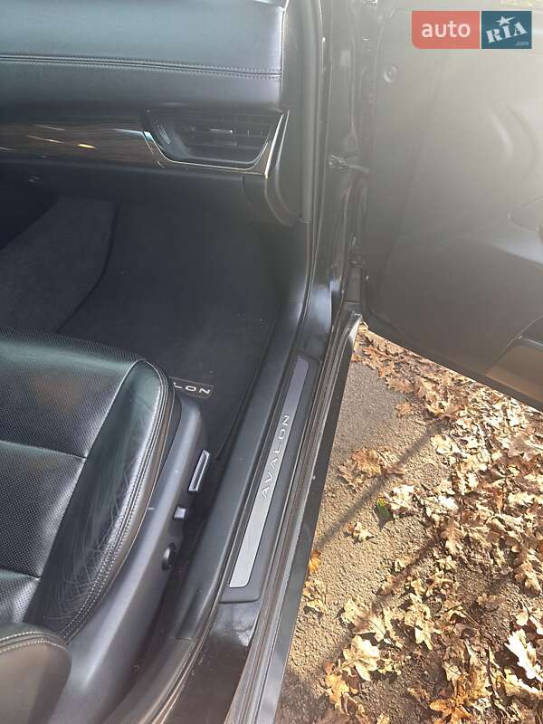 Седан Toyota Avalon 2014 в Києві