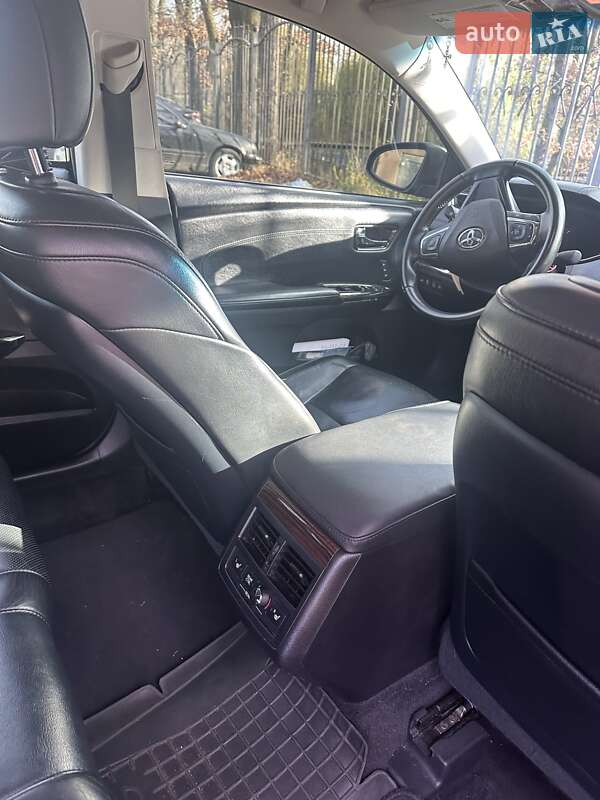 Седан Toyota Avalon 2014 в Києві
