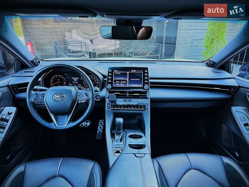 Седан Toyota Avalon 2018 в Києві фото 35 Седан Toyota Avalon 2018 в Києві