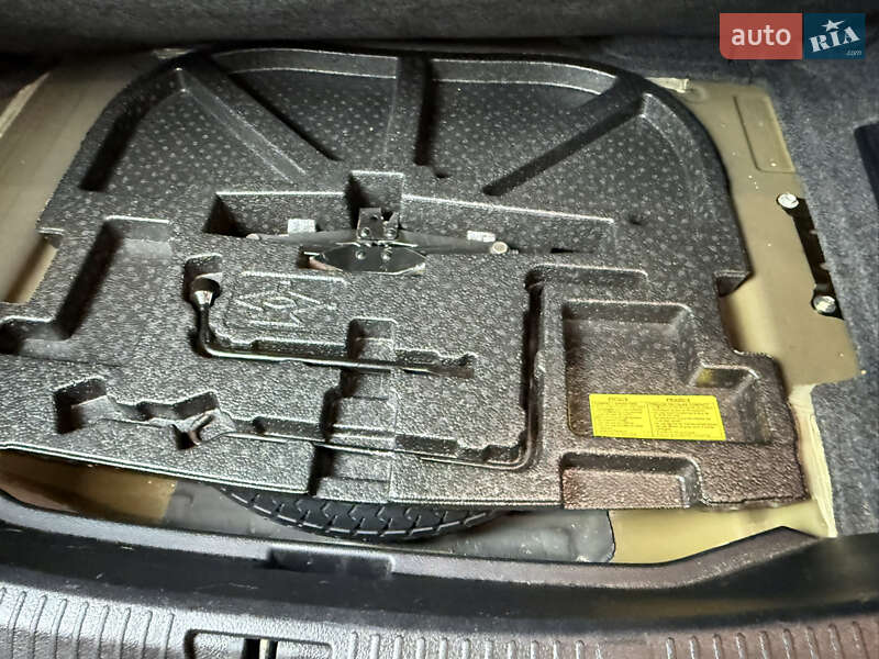 Седан Toyota Avalon 2016 в Одесі фото 38 Седан Toyota Avalon 2016 в Одесі