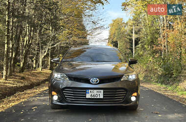 Седан Toyota Avalon 2013 в Ивано-Франковске