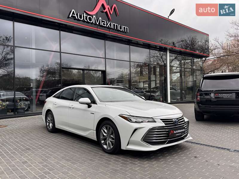 Toyota Avalon 2019