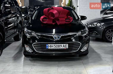 Седан Toyota Avalon 2015 в Одесі