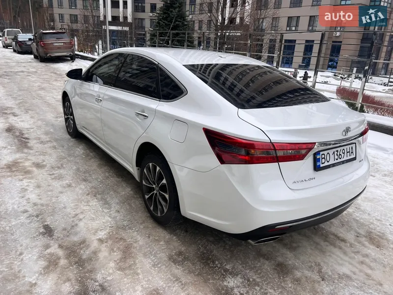 Toyota Avalon