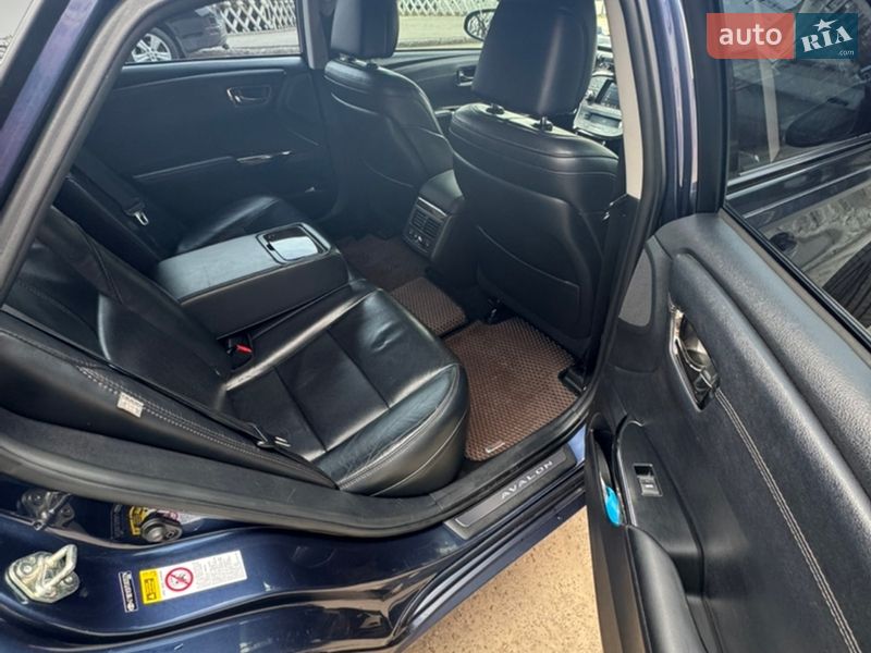 Седан Toyota Avalon 2014 в Харькове