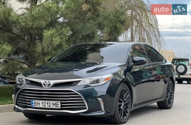 Седан Toyota Avalon 2016 в Києві