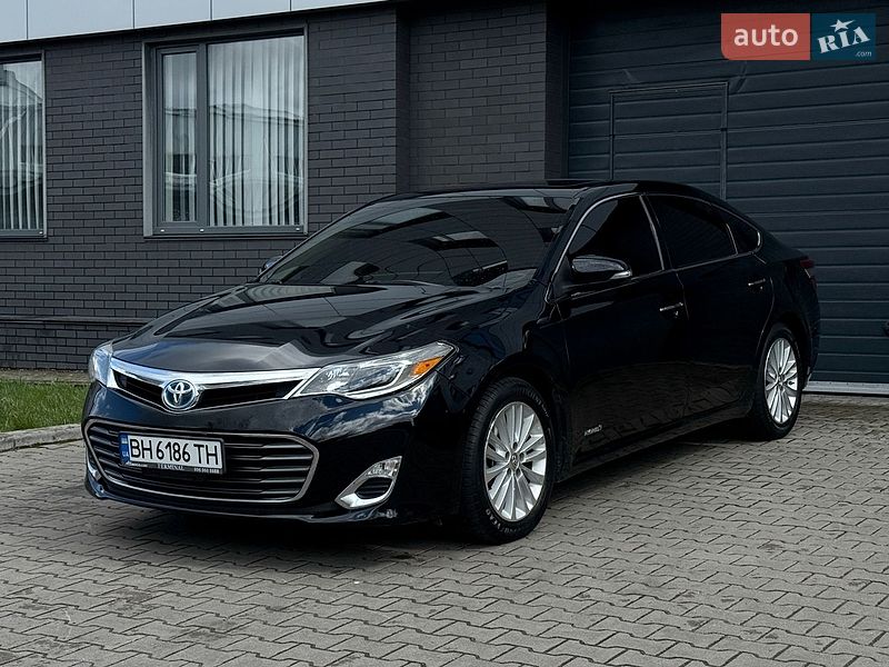Toyota Avalon 2015