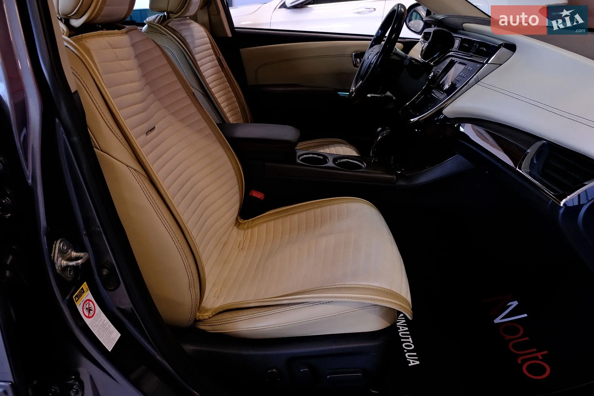 2013 Toyota Avalon - мініатюра 33