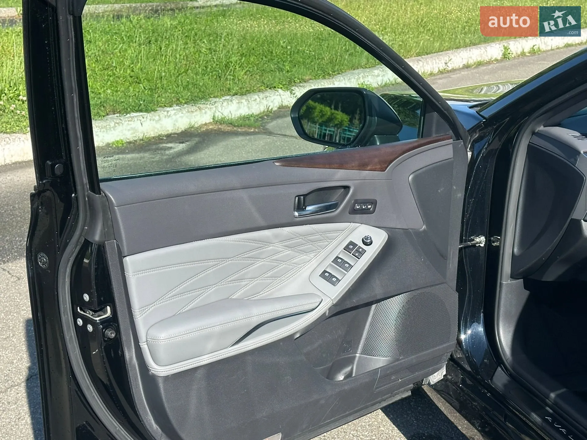 2021 Toyota Avalon - мініатюра 19