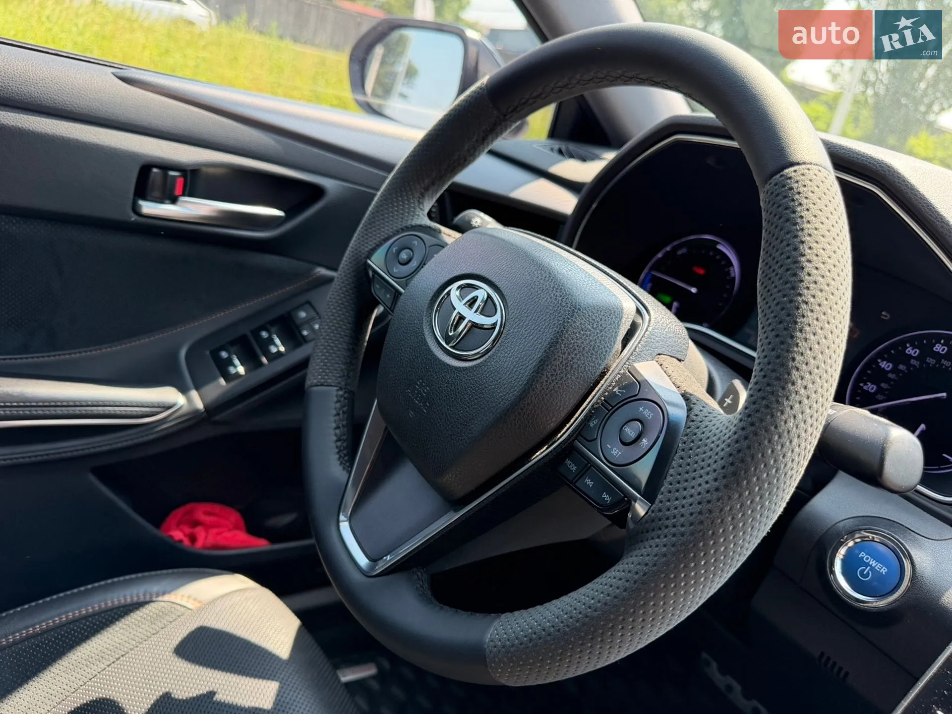2018 Toyota Avalon - мініатюра 11