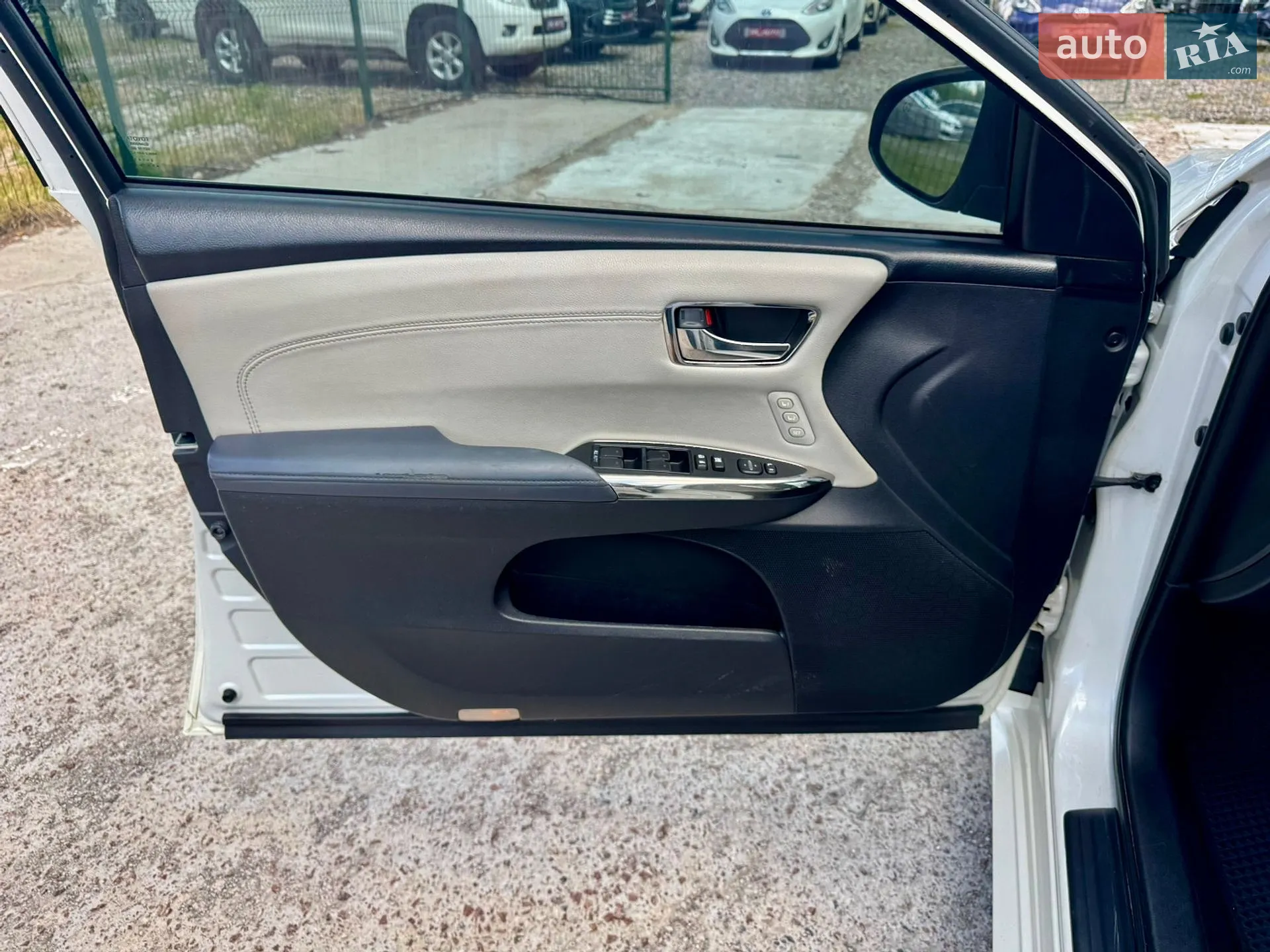 2013 Toyota Avalon - мініатюра 31