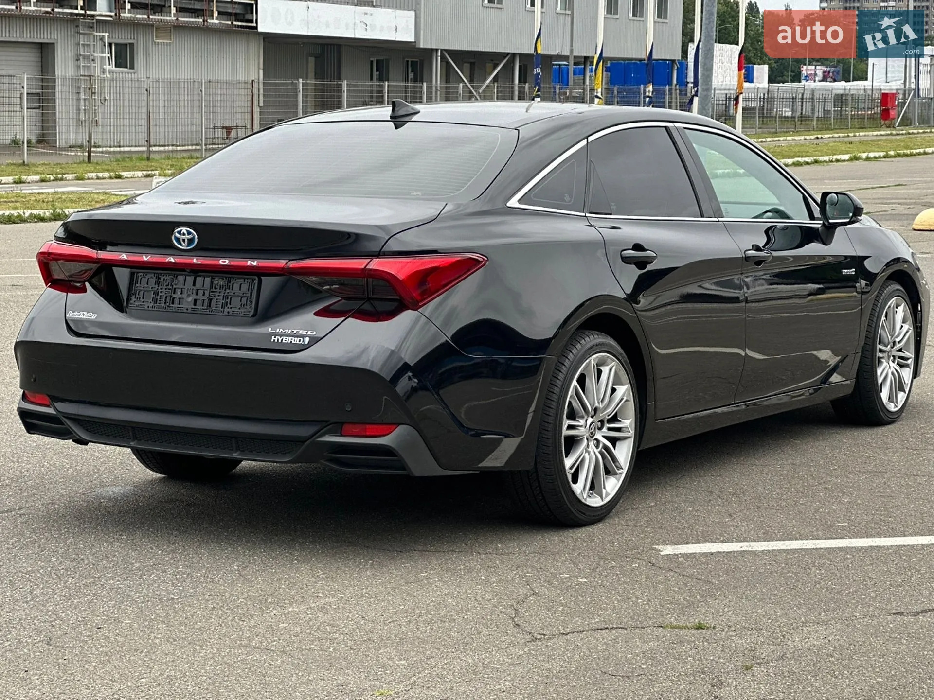 2021 Toyota Avalon - мініатюра 10