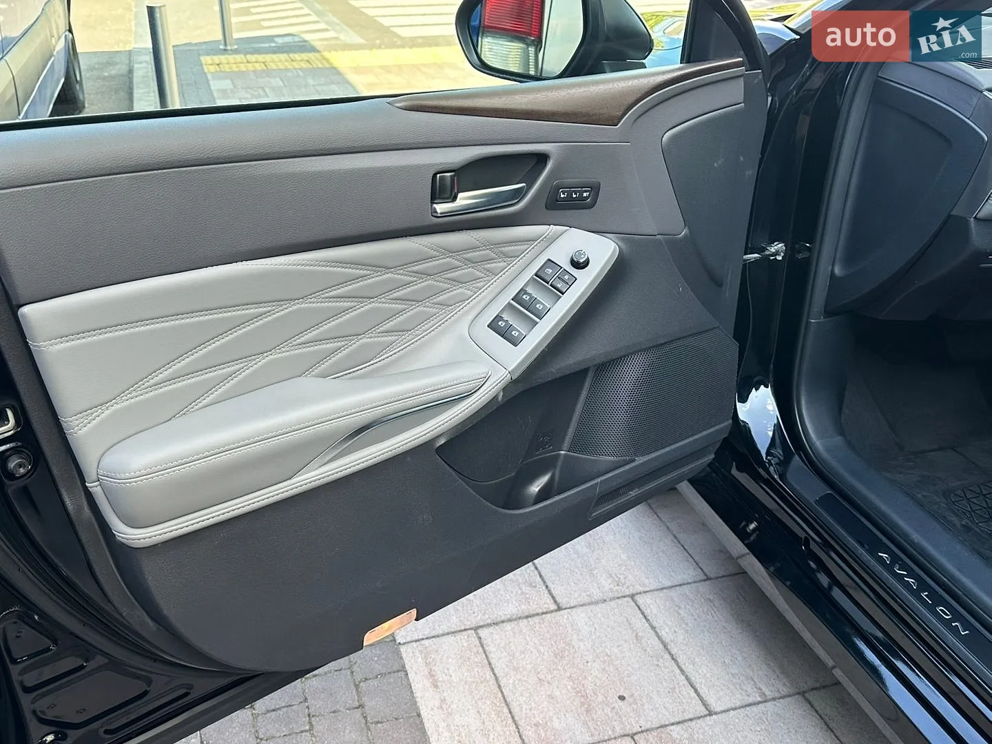2021 Toyota Avalon - мініатюра 17