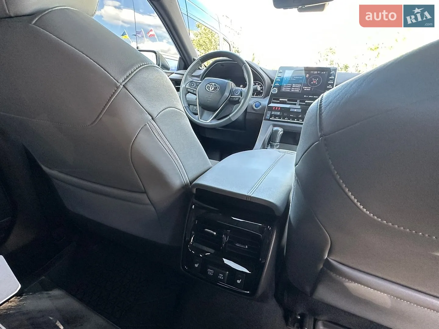 2021 Toyota Avalon - мініатюра 25