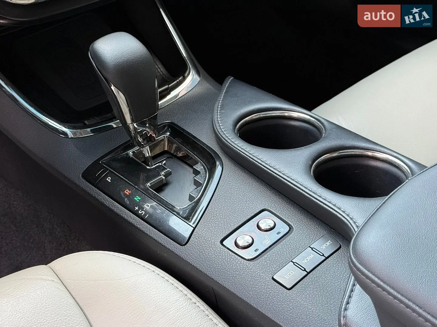 2016 Toyota Avalon - мініатюра 48