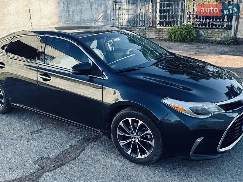 Toyota Avalon 2015
