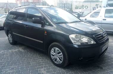 Мінівен Toyota Avensis Verso 2002 в 