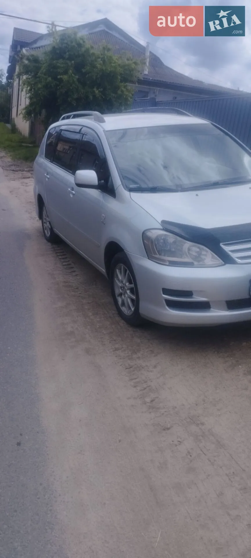 Toyota Avensis Verso 2004 р.в
